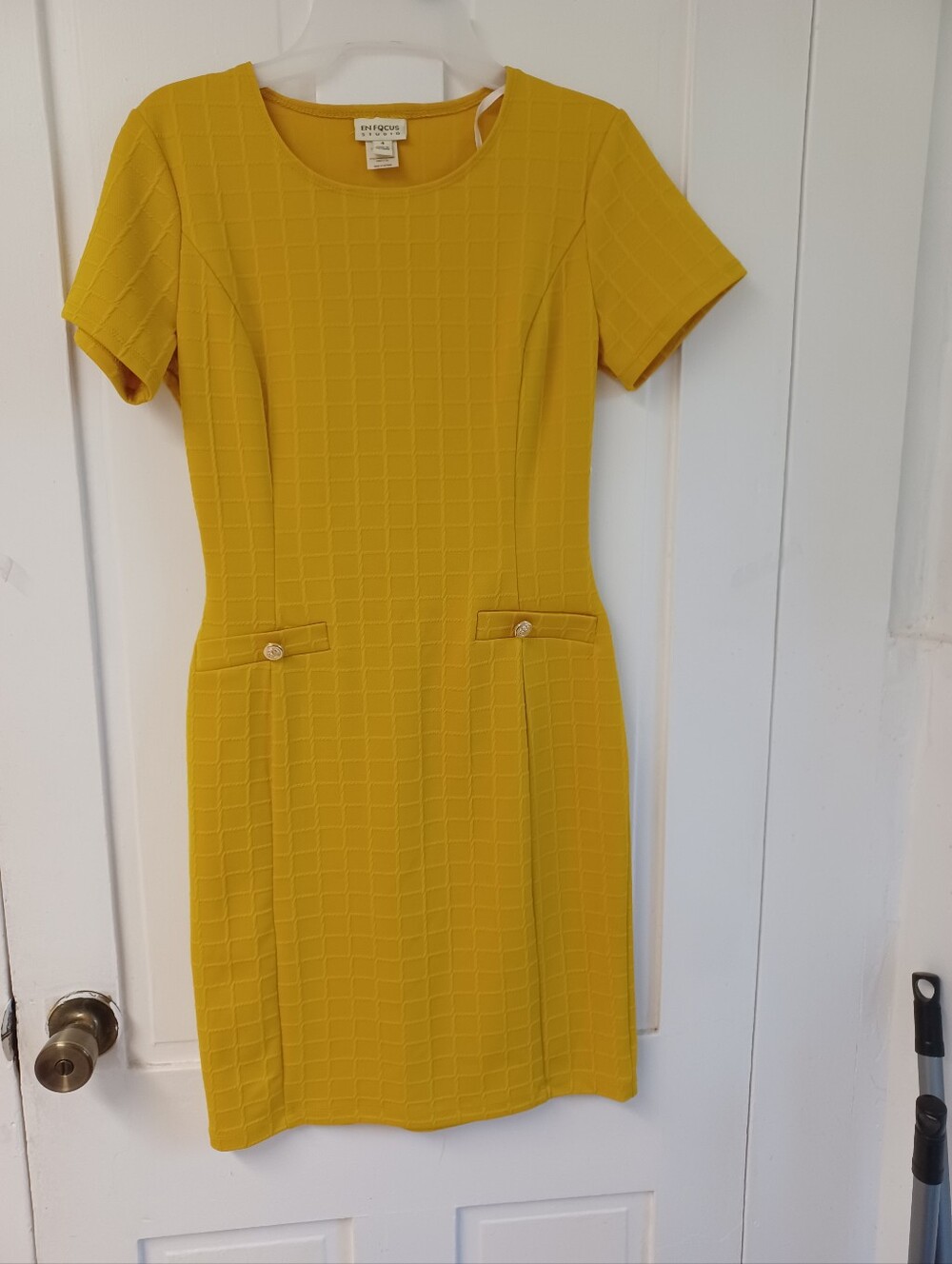 Enfocus Studio Yellow Textured Short-Sleeve Sheath Dress Jakie O Inspired Style